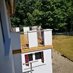 别墅 Agreable Maison Avec Jardin A *